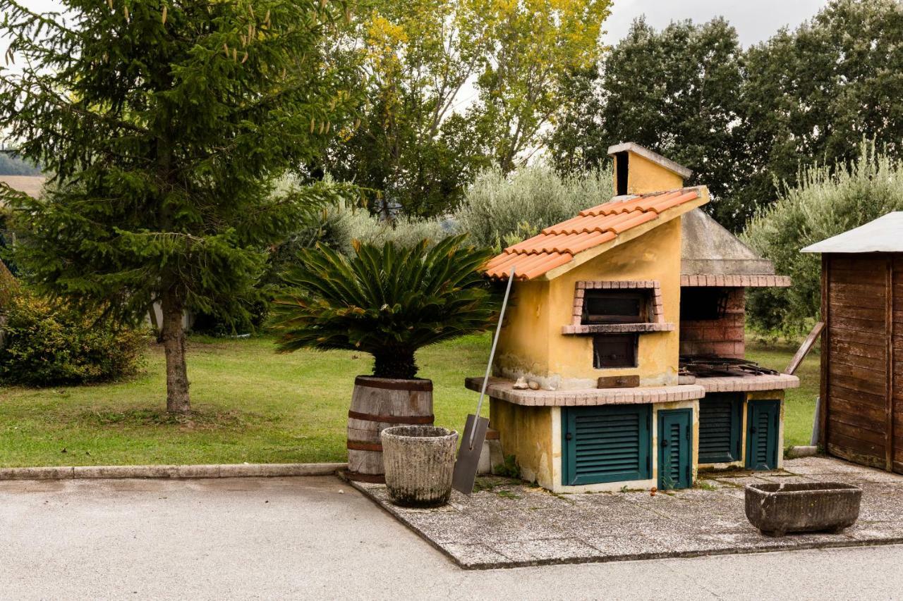 Bed and Breakfast Il Casale Di Nonno Guido Monterado Экстерьер фото